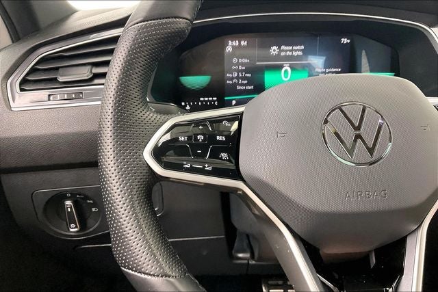 2023 Volkswagen Tiguan 2.0T SE R-Line Black