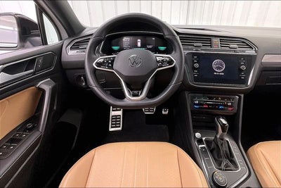 2023 Volkswagen Tiguan 2.0T SE R-Line Black