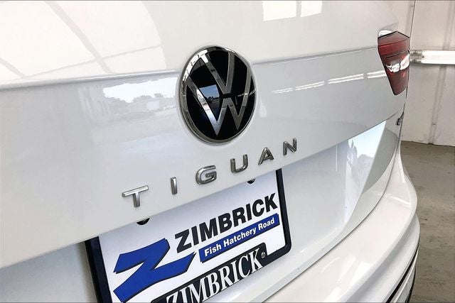 2023 Volkswagen Tiguan 2.0T SE R-Line Black