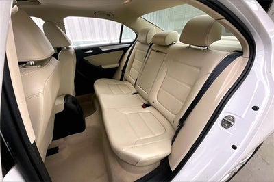 2013 Volkswagen Jetta 2.5L SE Convenience & Sunroof