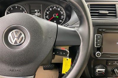 2013 Volkswagen Jetta 2.5L SE Convenience & Sunroof