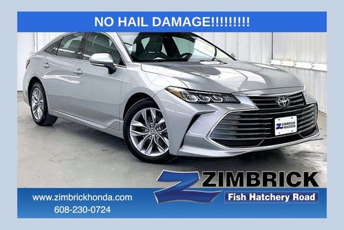 2020 Toyota Avalon XLE