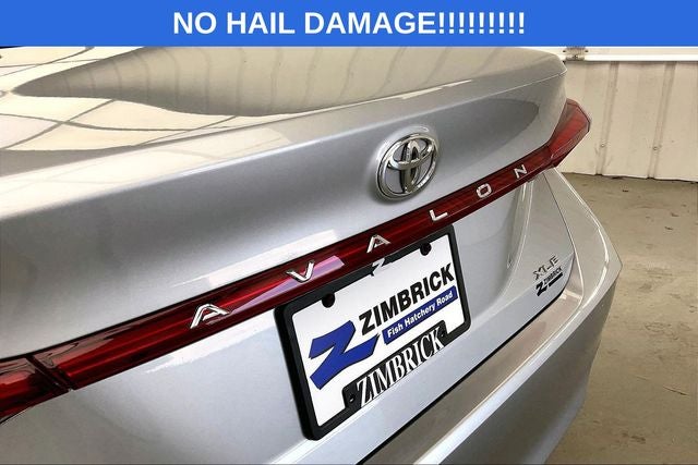 2020 Toyota Avalon XLE