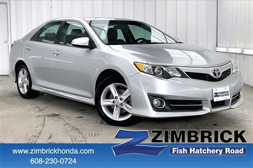 2014 Toyota Camry SE