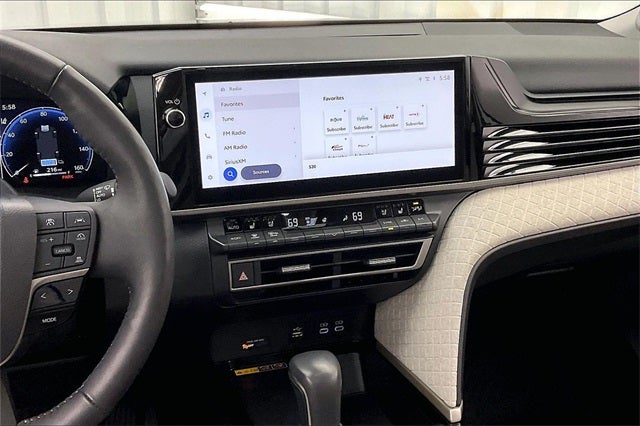 2025 Toyota Camry XLE