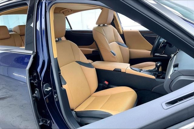 2022 Lexus ES 350