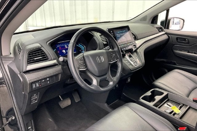 2024 Honda Odyssey EX-L - Photo 17