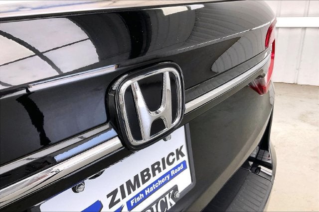 2024 Honda Odyssey EX-L - Photo 32