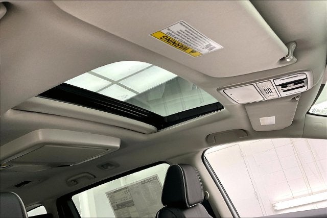2027 Honda Odyssey Touring InStock