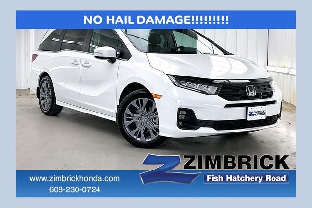 2025 Honda Odyssey Touring's photo