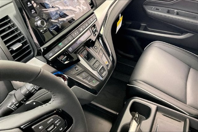 2027 Honda Odyssey Touring InStock