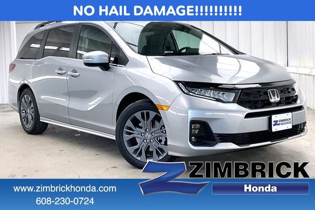 2026 Honda Odyssey Touring's photo