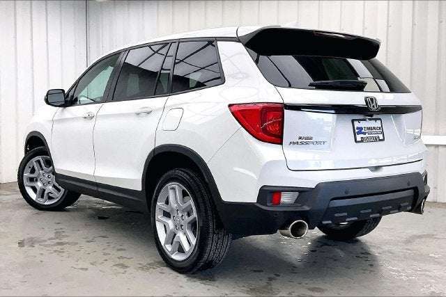 2024 Honda Passport EX-L - Photo 11