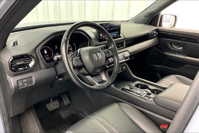 2023 Honda Pilot TrailSport