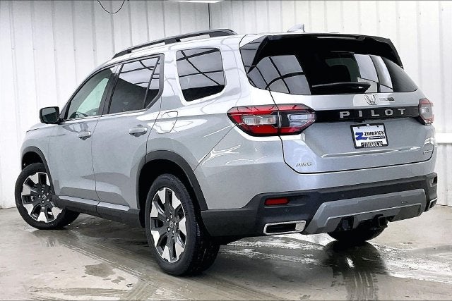2026 Honda Pilot Touring InStock