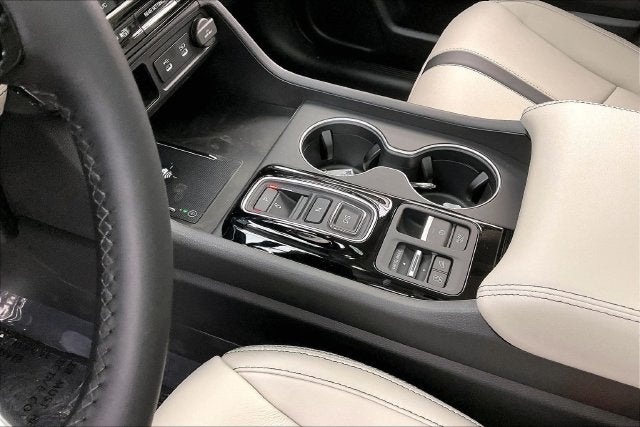 2026 Honda Pilot Touring InStock