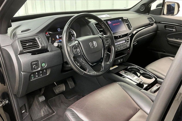 2023 Honda Ridgeline Black Edition