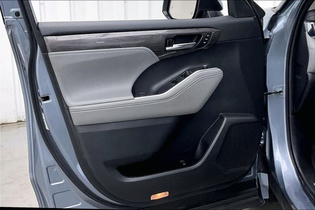 2022 Toyota Highlander Limited