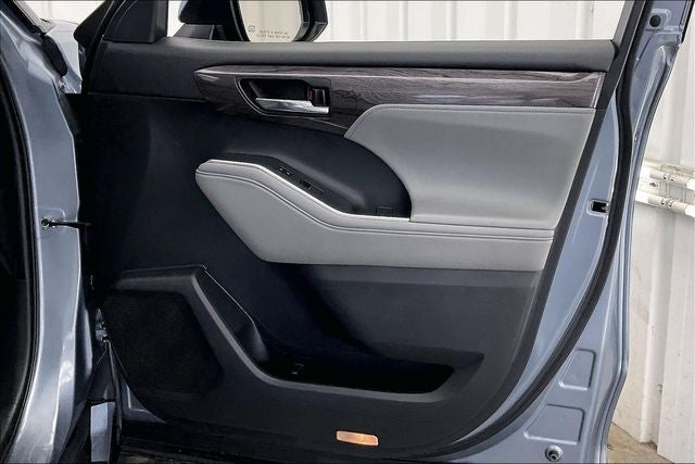 2022 Toyota Highlander Limited