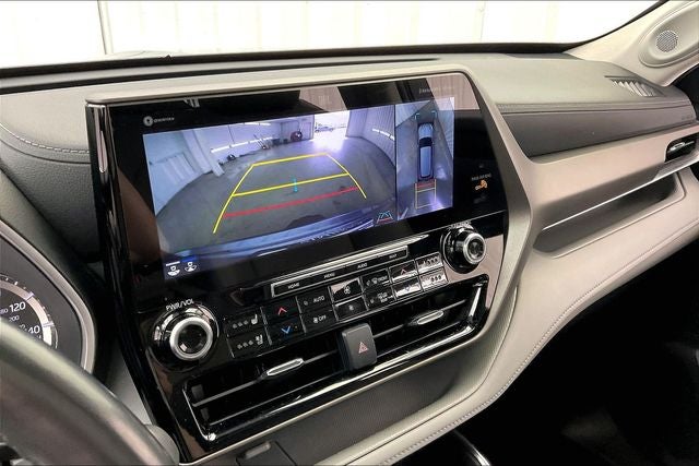 2022 Toyota Highlander Limited