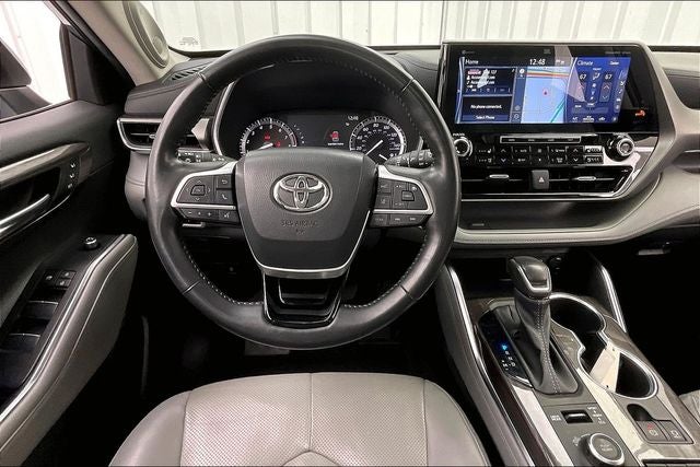2022 Toyota Highlander Limited