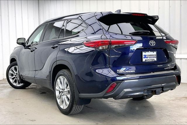 2022 Toyota Highlander Limited