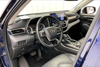 2022 Toyota Highlander Limited
