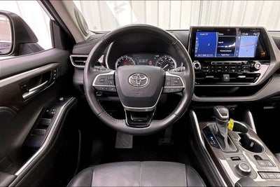 2022 Toyota Highlander Limited
