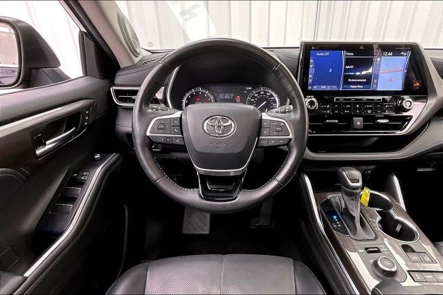 2022 Toyota Highlander Limited