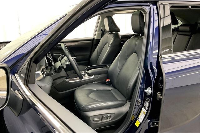 2022 Toyota Highlander Limited