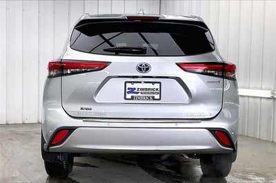 2021 Toyota Highlander Hybrid Platinum