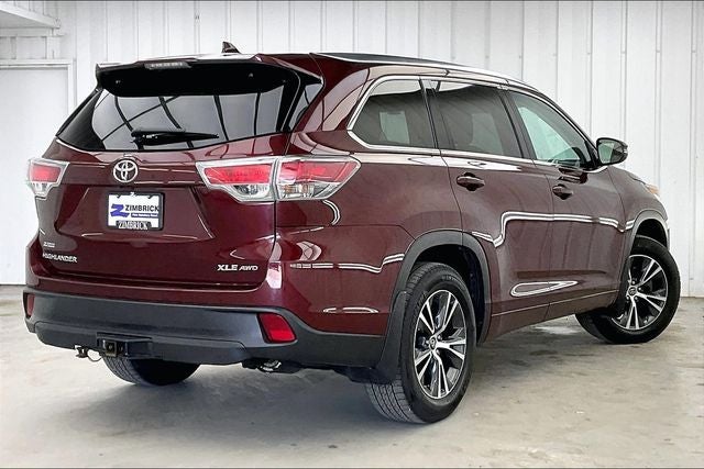 2016 Toyota Highlander XLE V6