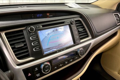 2016 Toyota Highlander XLE V6