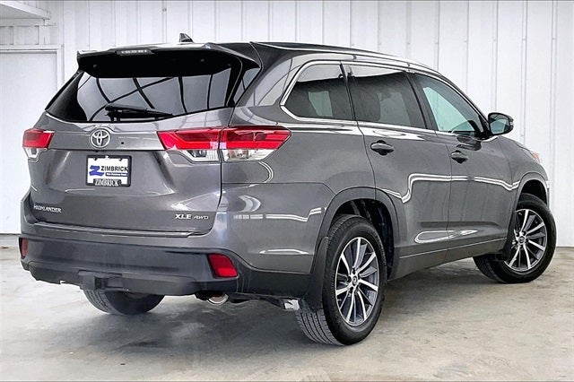 2017 Toyota Highlander XLE