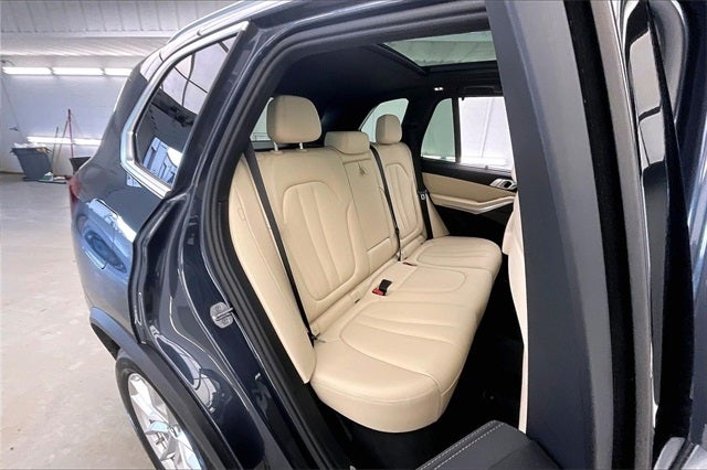 2022 BMW X5 xDrive45e