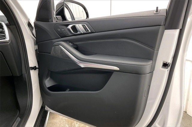 2023 BMW X5 xDrive45e