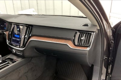 2024 Volvo S60 Ultimate