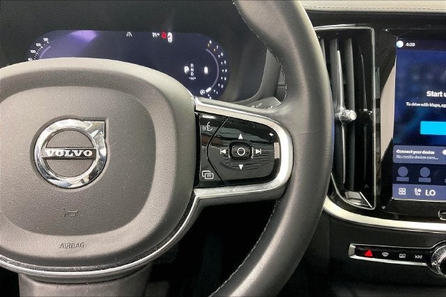 2024 Volvo S60 Ultimate