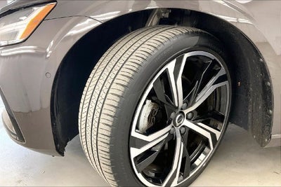 2024 Volvo S60 Ultimate