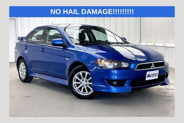 2010 Mitsubishi Lancer ES's photo