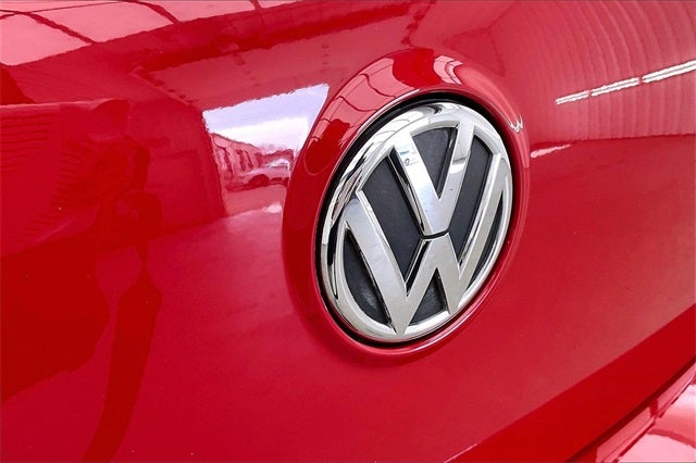 2014 Volkswagen Eos Base