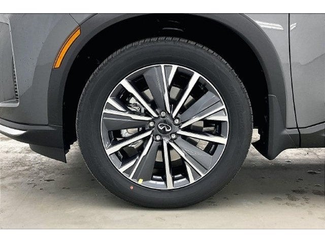 2027 INFINITI QX60 LUXE InStock
