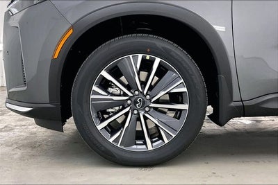 2027 INFINITI QX60 LUXE InStock