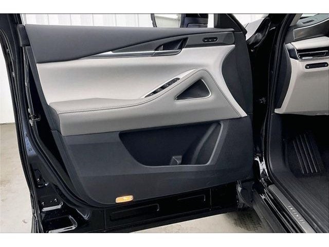 2027 INFINITI QX60 LUXE InStock