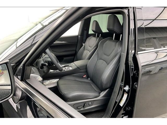 2027 INFINITI QX60 SPORT InStock