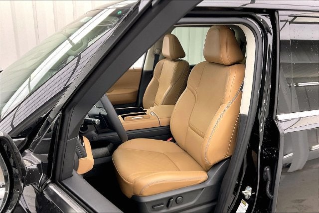 2027 INFINITI QX80 LUXE InStock