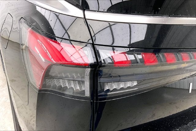 2027 INFINITI QX80 LUXE InStock