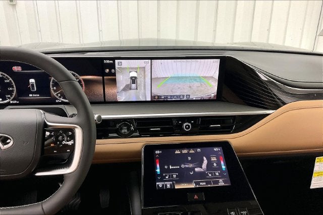 2027 INFINITI QX80 LUXE InStock