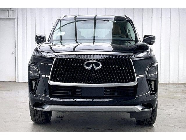 2027 INFINITI QX80 LUXE InStock