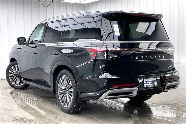 2026 INFINITI QX80 LUXE